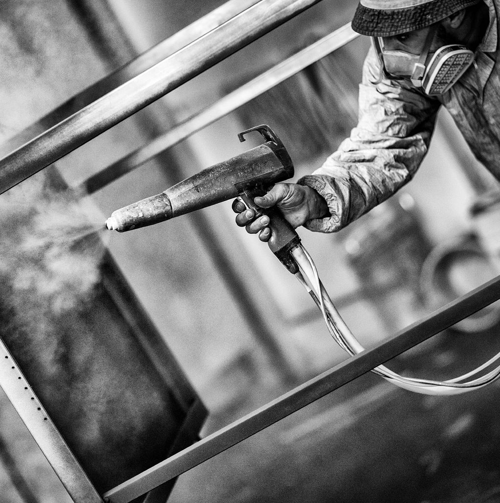 Powder coating metal kitchens